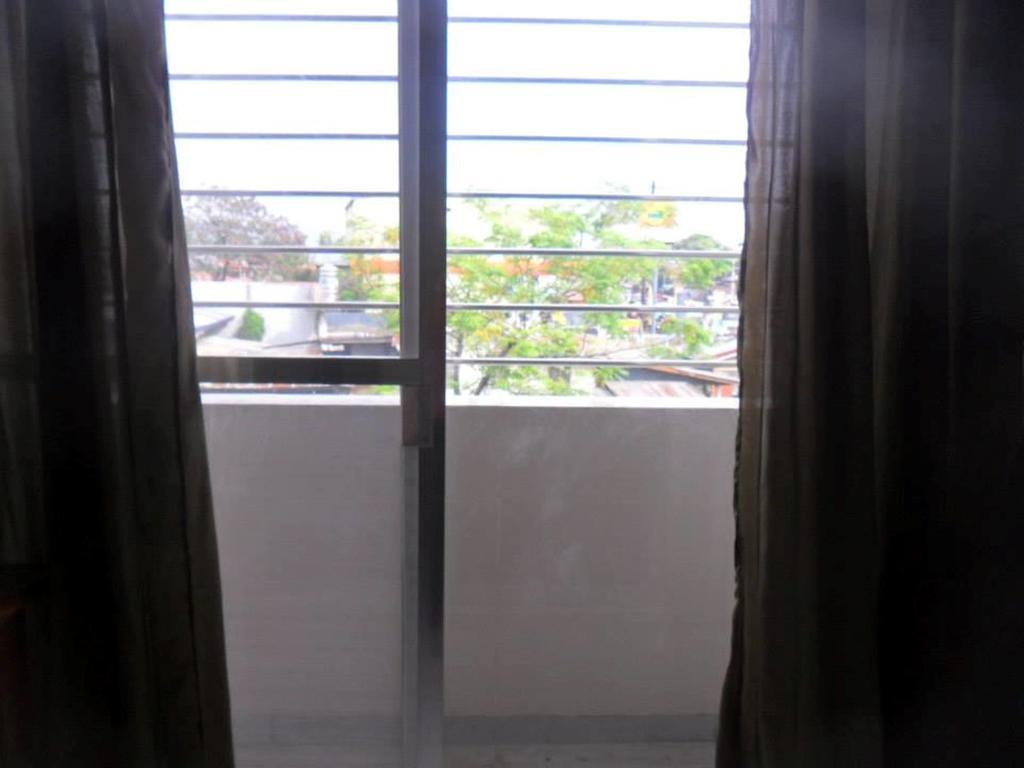 BnT Inn Lapu-Lapu City Kamer foto