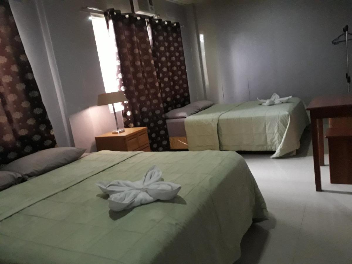 BnT Inn Lapu-Lapu City Buitenkant foto
