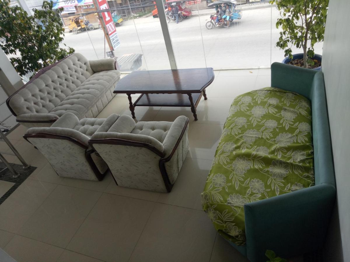 BnT Inn Lapu-Lapu City Buitenkant foto