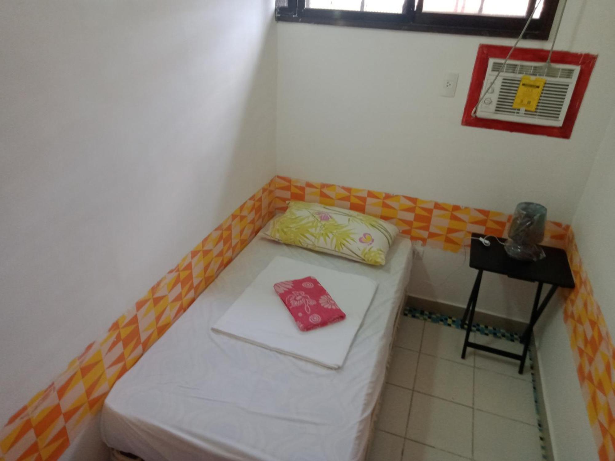 BnT Inn Lapu-Lapu City Buitenkant foto
