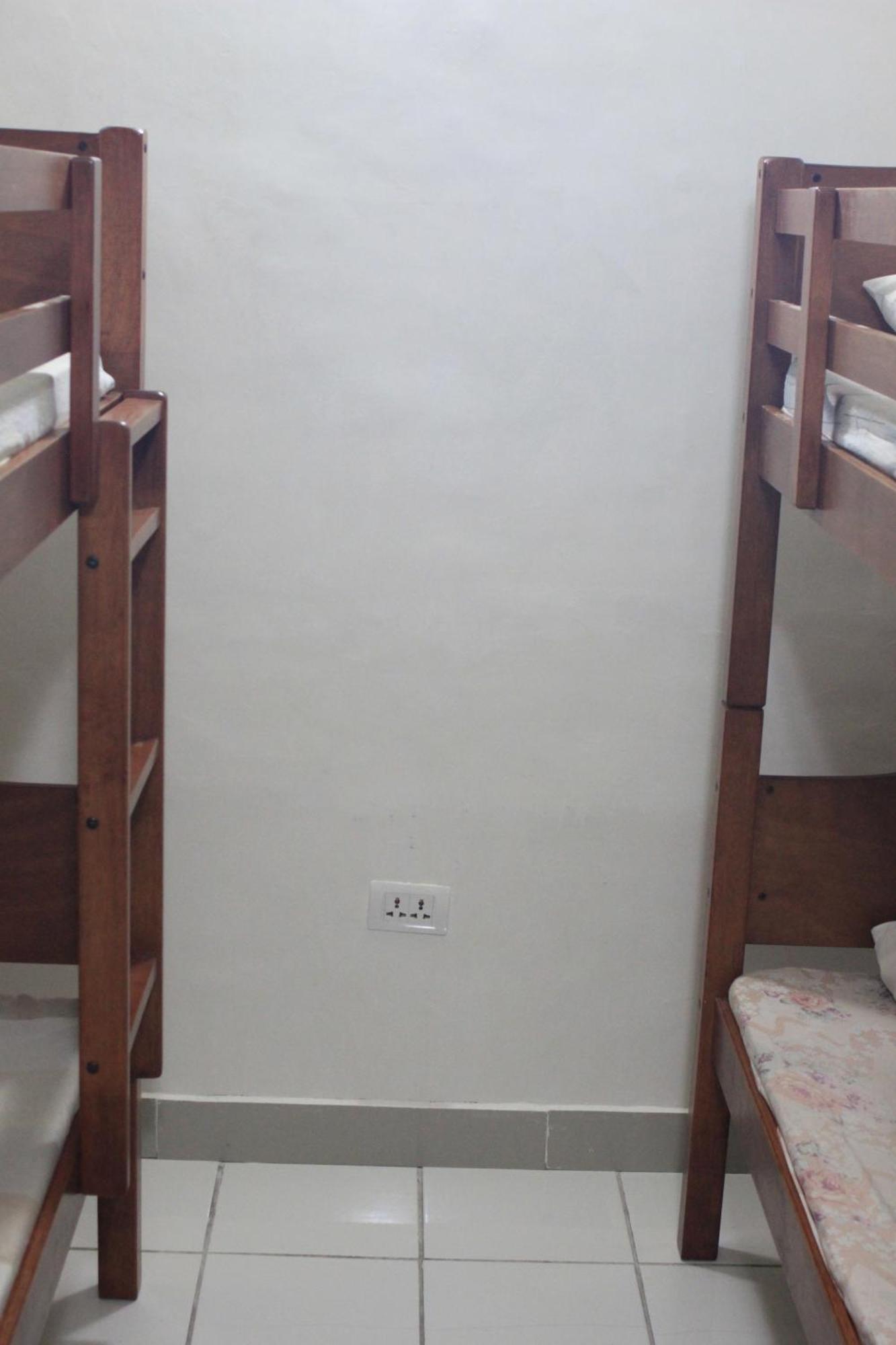 BnT Inn Lapu-Lapu City Buitenkant foto