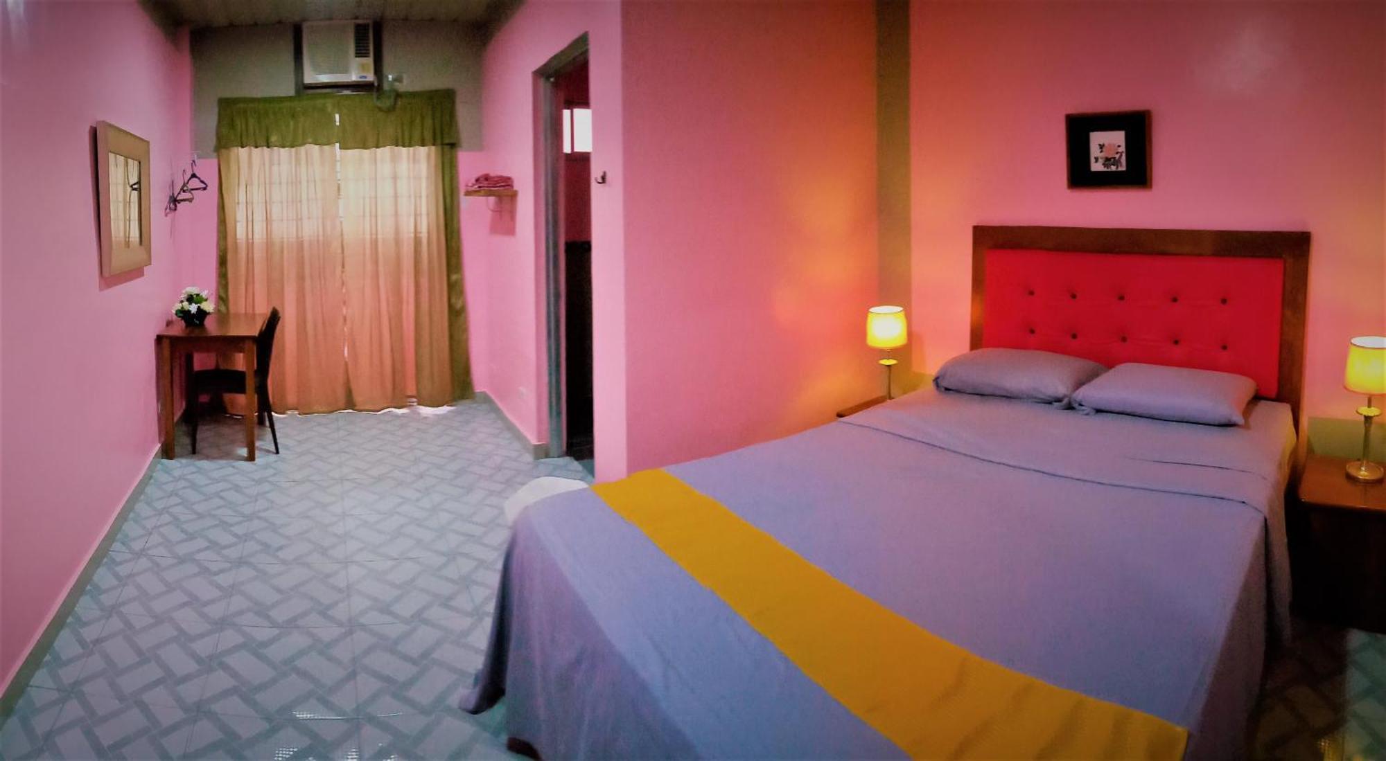 BnT Inn Lapu-Lapu City Buitenkant foto